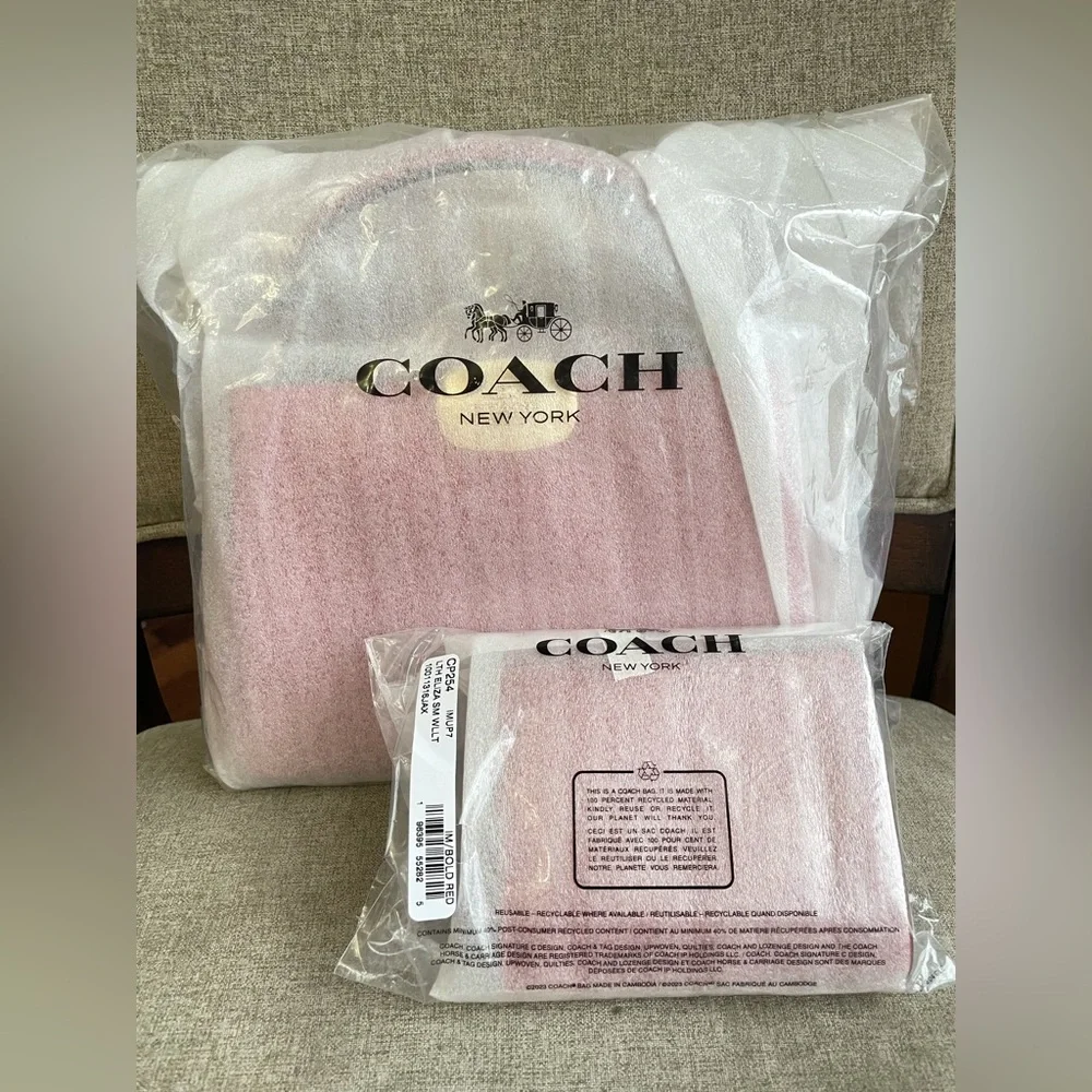 NWT！2PCS COACH Eliza Mini Carryall Bag（CW040）Gold/BoRed  and Eliza Wallet（CP254） - Picture 2 of 16